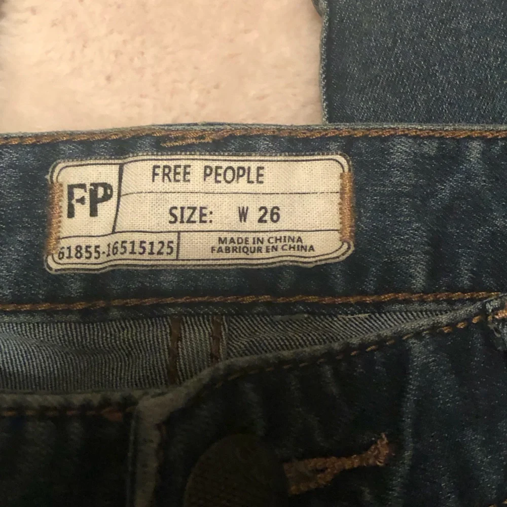 Free People Busted Knees Skinny Distressed Jeans - Size 26